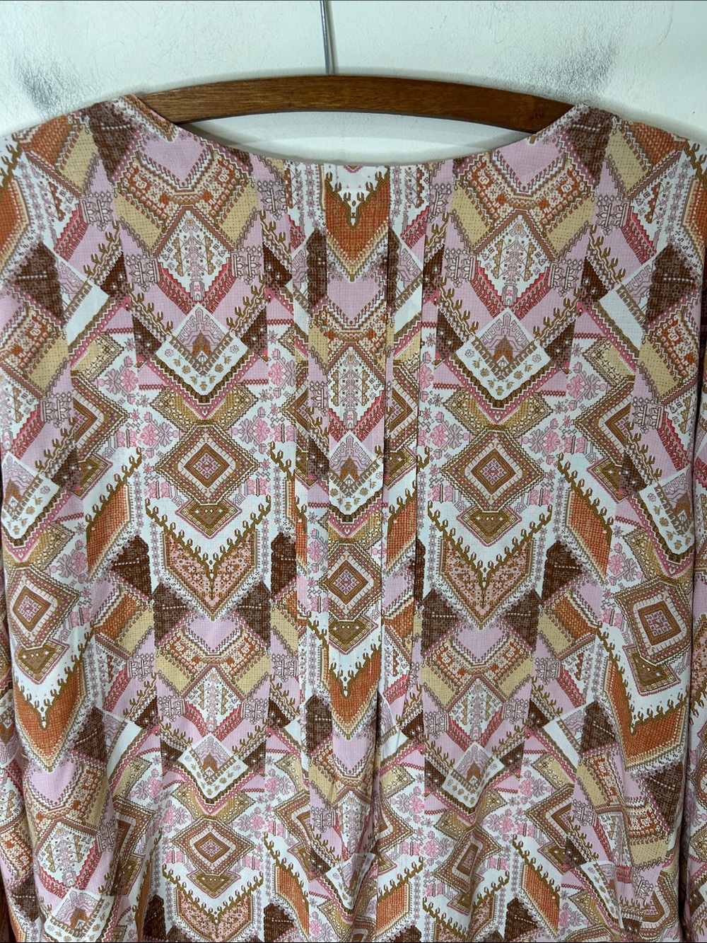 J. JILL Soft Rayon Tribal Boho Pleated Button Down Blouse Size Large - Picture 10 of 14